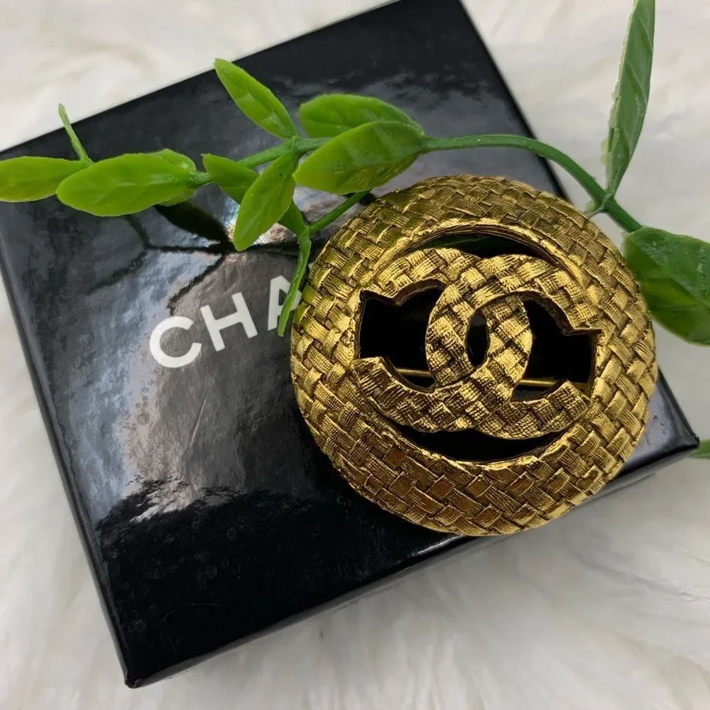 Vintage Chanel Gold Woven Logo Brooch